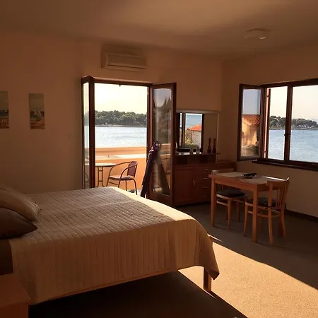 Punta Grzan 3* Petrcane