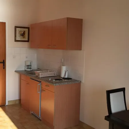 Punta Grzan 3* Petrcane