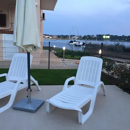 Punta Grzan 3* Petrcane