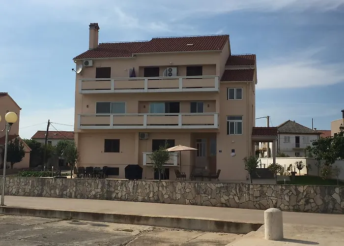 Punta Grzan 3* Petrcane