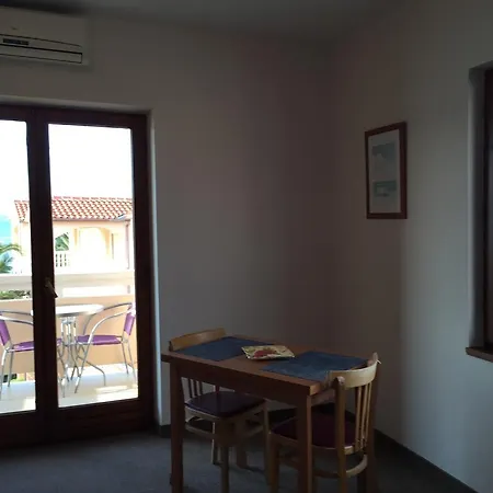 Punta Grzan Guest house Petrcane
