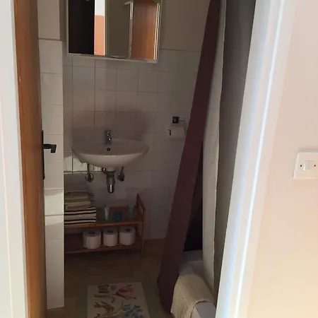 Guest house Punta Grzan 3*