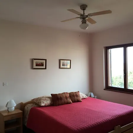 Guest house Punta Grzan