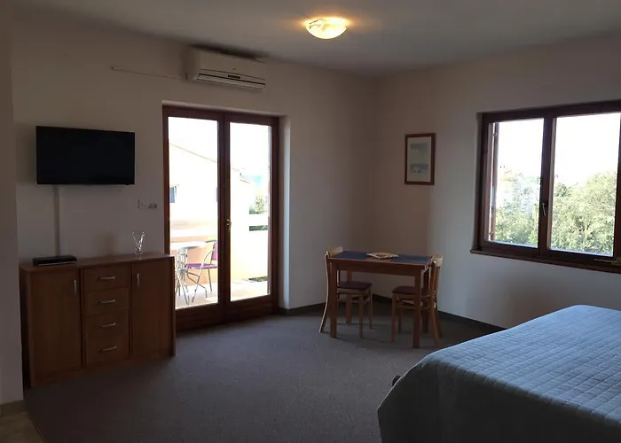 Pensionat Punta Grzan Petrcane