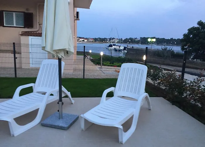 Punta Grzan 3* Petrcane